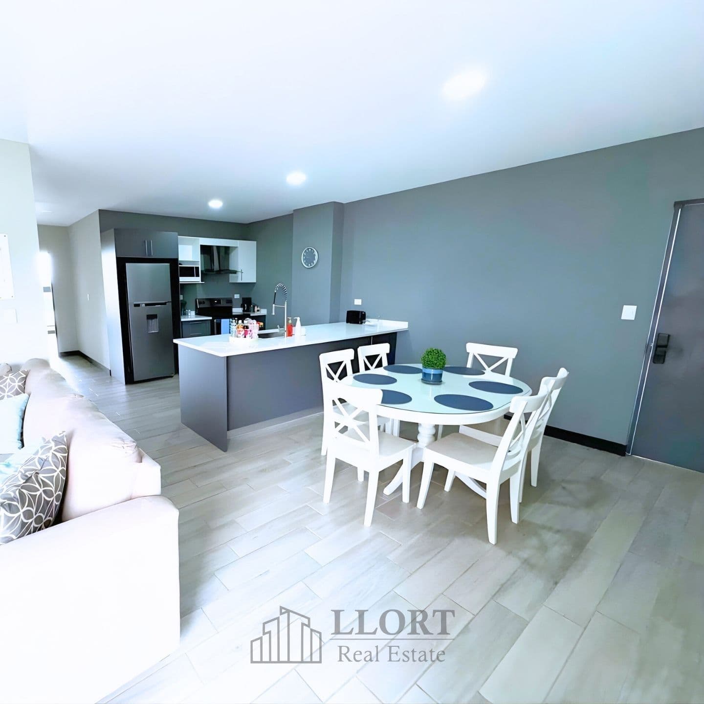 Alquiler: Apartamento Full Amueblado en Aria San Francisco 9