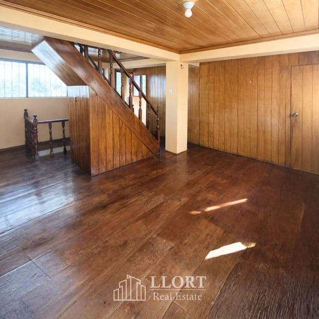 Venta: Casa en Jardines del Volcán 8